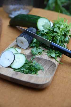 Designer chopping board with wooden pestle - Le Régal