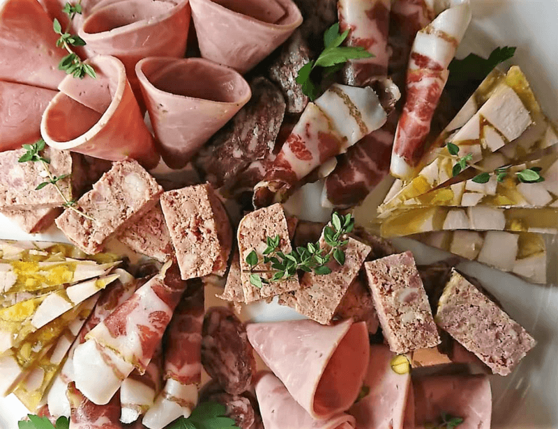 planche de charcuterie, source de rentabilité pour les restaurants