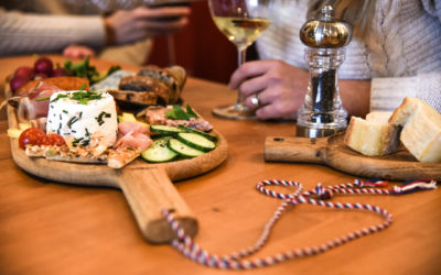 Planches apéritives au restaurant: convivialité et rentabilité